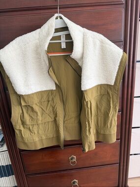 Daily Practice by Anthropologie Gear Check Vest
